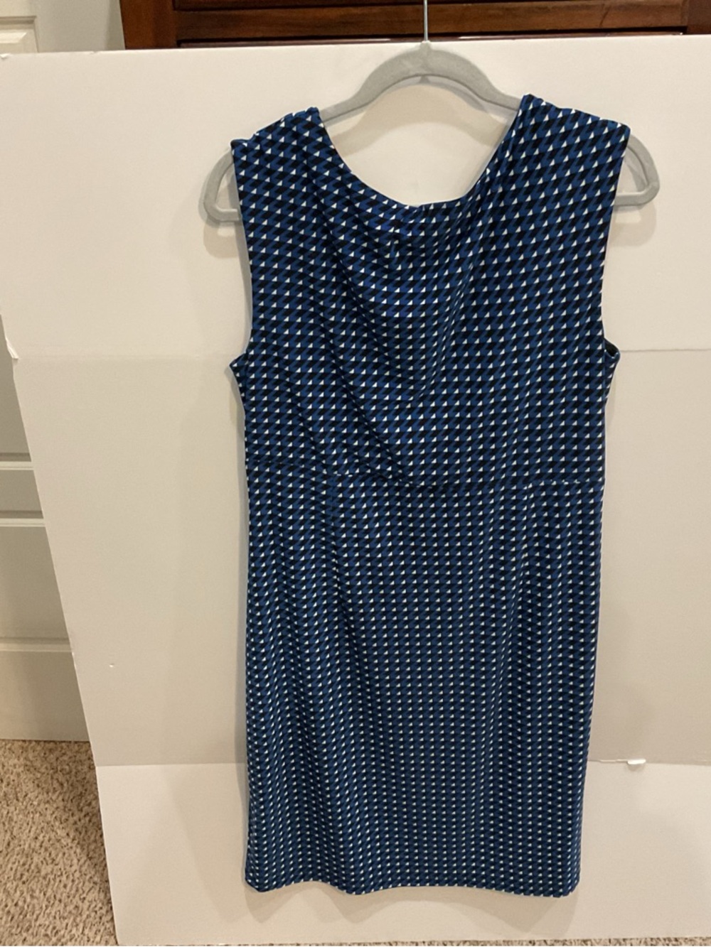 Dress Barn Blue and White Geometric Ruched Midi Dress - Picture 2 of 8